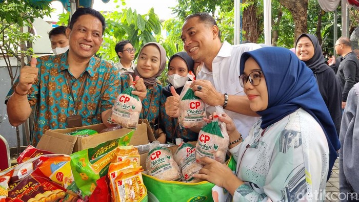 Pemkot Surabaya Buka 244 Titik Pasar Murah serentak Hari Ini