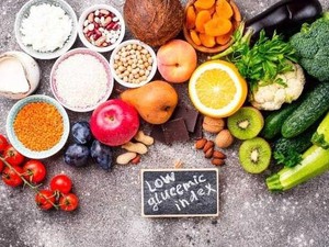 14 Nutrisi dan Makanan untuk Mencegah Kanker Serviks, Apa Saja?