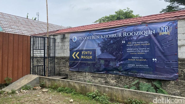 Pondok Pesantren (Ponpes) Khoirur Rooziqiin Depok. (Devi P/detikcom)