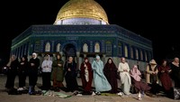 Israel membatasi akses masuk kompleks Al-Aqsa selama Ramadan. Hal itu diklaim sebagai langkah demi menjaga keamanan. 