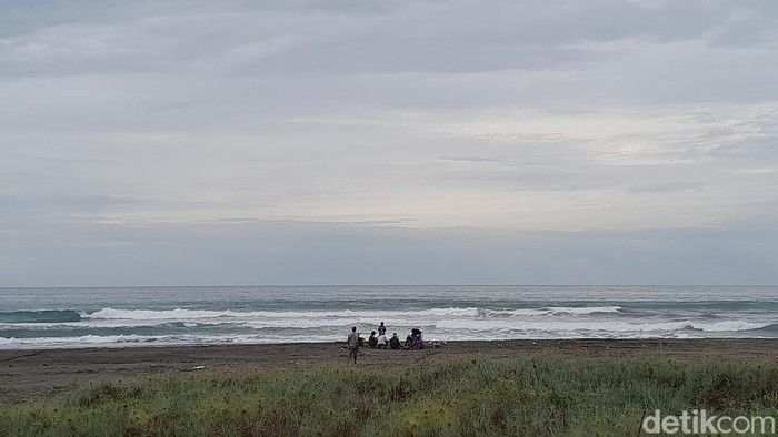 Titik awal hilangnya Dede di Perairan Pantai Batuhiu