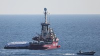 Sebelumnya, Presiden Komisi Eropa Ursula von der Leyen mengatakan koridor laut untuk pengiriman bantuan ke Jalur Gaza, Palestina, akan mulai dibuka akhir pekan ini. Von der Leyen menyebut Uni Eropa telah bekerja sama dengan AS dan Uni Emirat Arab (UEA) untuk meluncurkan koridor maritim Siprus guna mengirim bantuan via laut. 