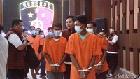 Kedelapan pengungkapan narkotika jenis sabu dengan total 51 kilogram oleh satgas penanggulangan narkoba Dittipidnarkoba Bareskrim Polri. 