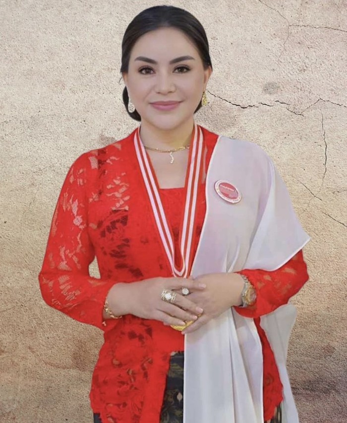 Anisa Bahar Hobi Kulineran hingga Pernah Jadi Penjual Starling