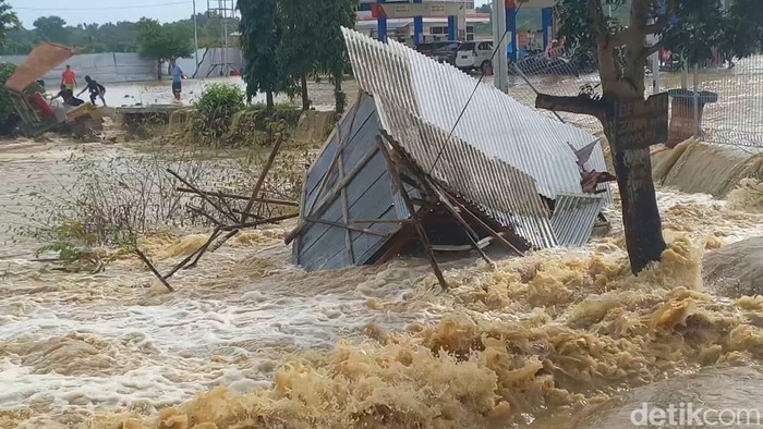 Banjir di Sampang