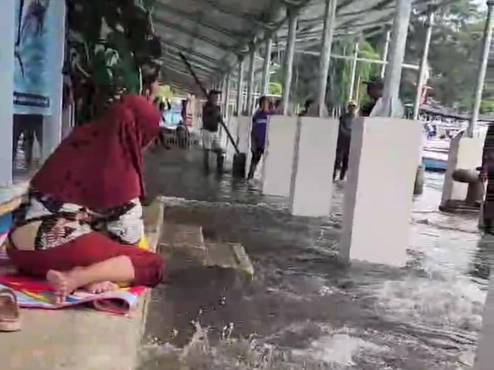 Banjir rob Malang