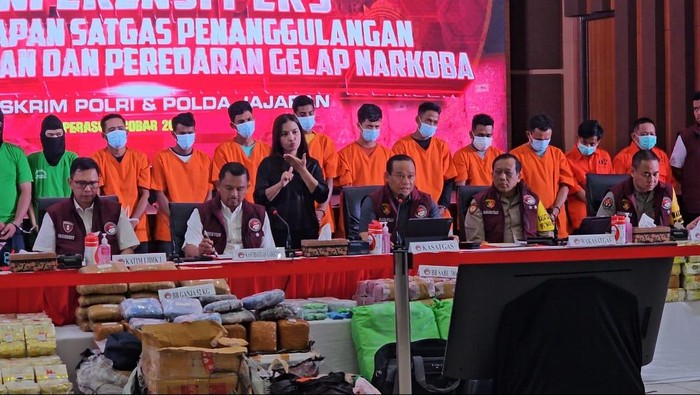 Bareskrim Polri jumpa pers pengungkapan kasus narkoba