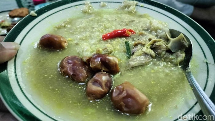 Berburu Bubur Mudhor Tuban di Bulan Ramadan