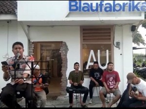 Kisah Bripka Ilham Bangun Yayasan untuk Bantu Anak Yatim Piatu di Lombok