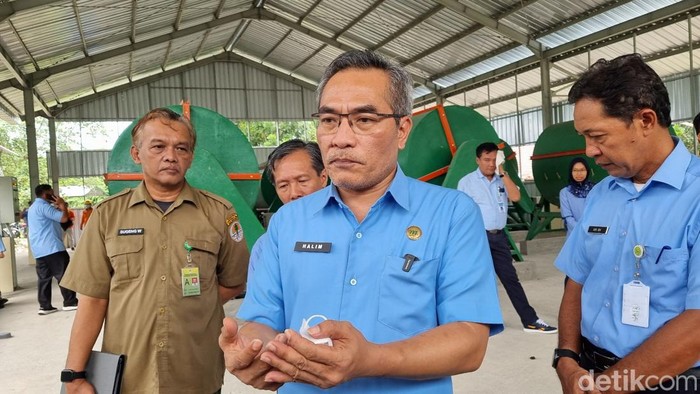 Bupati Bantul, Abdul Halim Muslih.