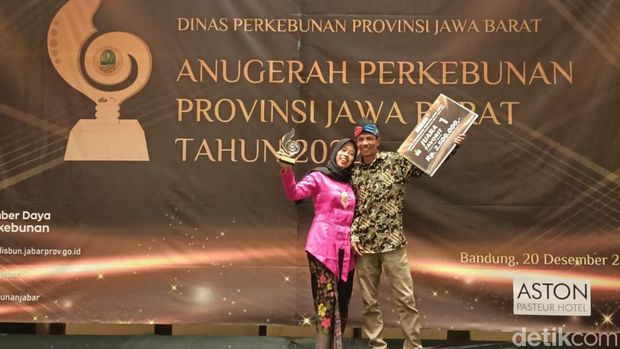 Cerita Iis yang bantik setir dari mantan penjaga kantin menjadi pengusaha kopi ternama di Pangandaran