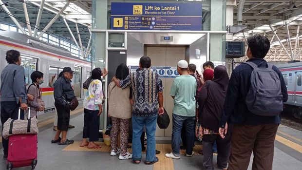 Eskalator di Stasiun Manggarai masih mati (Taufiq/detikcom)