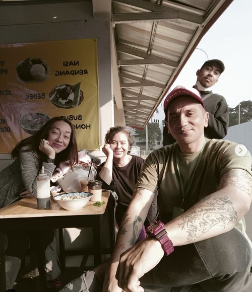 Gary Iskak Hobi Kulineran Bareng Keluarga dan Geng Motor, Ini Potretnya