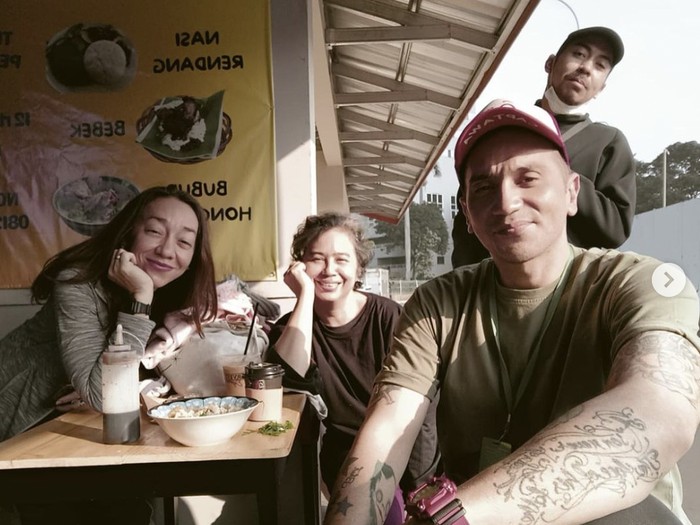 Gary Iskak Hobi Kulineran Bareng Keluarga dan Geng Motor, Ini Potretnya