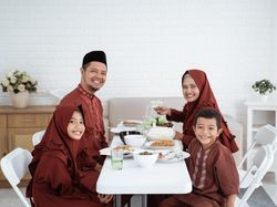 Hukum Puasa Sebelum Sholat Idul Fitri, Apakah Boleh atau Haram?