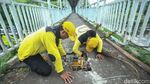 JPO Berlubang di Grogol Mulai Diperbaiki