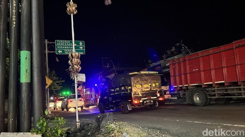 Kemacetan parah terjadi di Jalan Denpasar-Gilimanuk.