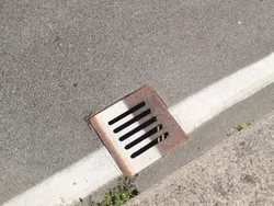 Deretan Desain yang Bikin Gregetan Karena Tidak Sesuai