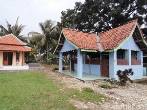 Mbah Bungkus, Tokoh Pemersatu Budaya Jawa dan Sunda di Pangandaran