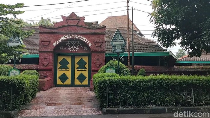 Masjid Agung Sang Cipta Rasa