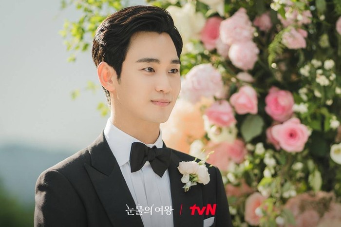 Momen Kim Soo Hyun dan Kim Ji Won menikah di drama Korea Queen of Tears Momen Kim Soo Hyun dan Kim Ji Won menikah di drama Korea Queen of Tears