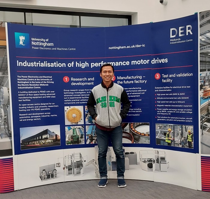 Nur Asyik Hudayatullah, mahasiswa doktoral di University of Nottingham, Inggris.
