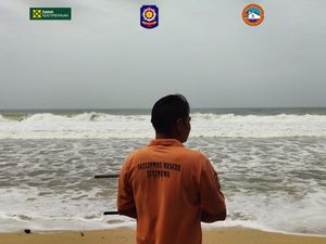 Nahas Wisatawan Temanggung, Ia Tewas Terseret Ombak Pantai Gunungkidul