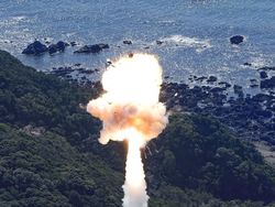 Detik-detik Roket Jepang Meledak Sesaat Peluncuran Menuju Orbit