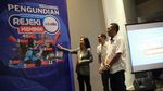 Tiki Tebar Hadiah di Bulan Ramadan