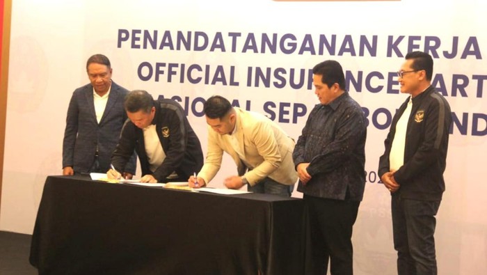 Para pemain Timnas Sepakbola Indonesia kini mendapat layanan asuransi kesehatan. Hal ini setelah PSSI bersinergi dengan Mandiri Inhealth.