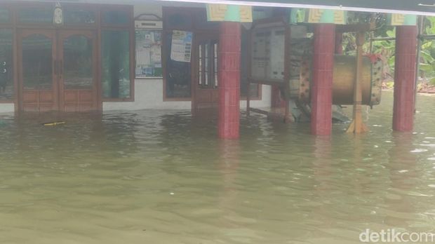 Banjir di Desa Prampelan, Kecamatan Sayung, Kamis (14/3/2024)