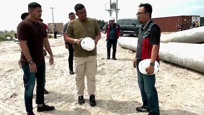 Bobby Nasution marah saat memantau pembangunan Islamic Center Medan (Instagram @bobbynst)