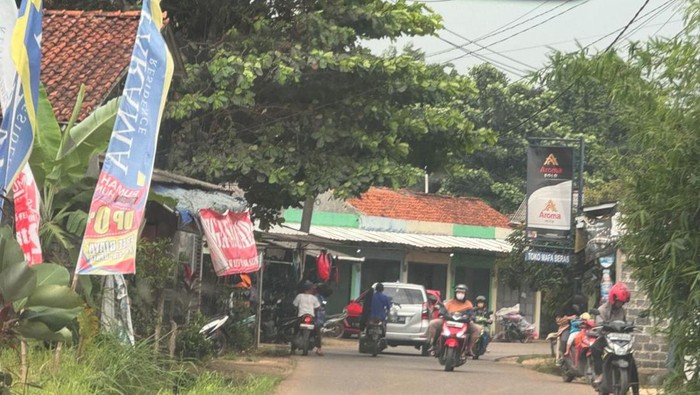 Desa Sasak Panjang