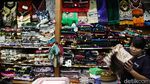 Ramadan Bawa Berkah, Penjualan Sajadah dan Sarung Meningkat