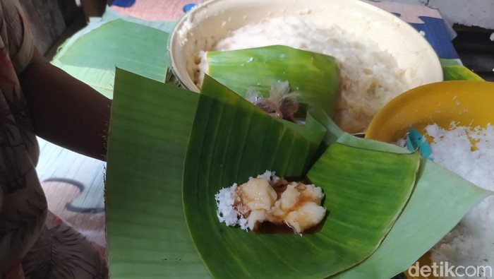Jemunak, makanan khas yang ada setiap bulan puasa Ramadan di Gunungpring, Kecamatan Muntilan, Kabupaten Magelang.