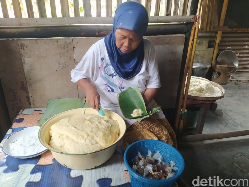 Jemunak, makanan khas yang ada setiap bulan puasa Ramadan di Gunungpring, Kecamatan Muntilan, Kabupaten Magelang.