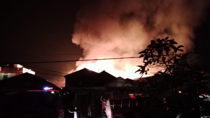 Kebakaran 17 rumah warga di Sibolga. (Dok. Polres Sibolga)