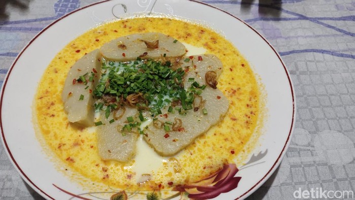 Laksan makanan khas Palembang.