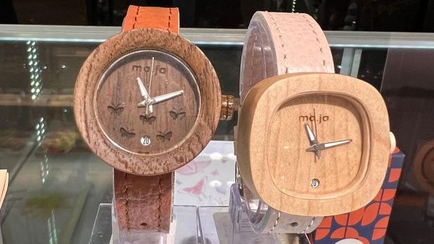 Ma.ja Watch