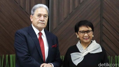 Momen Menlu Retno-Menlu Selandia Baru Bahas Kerja Sama Ekonomi