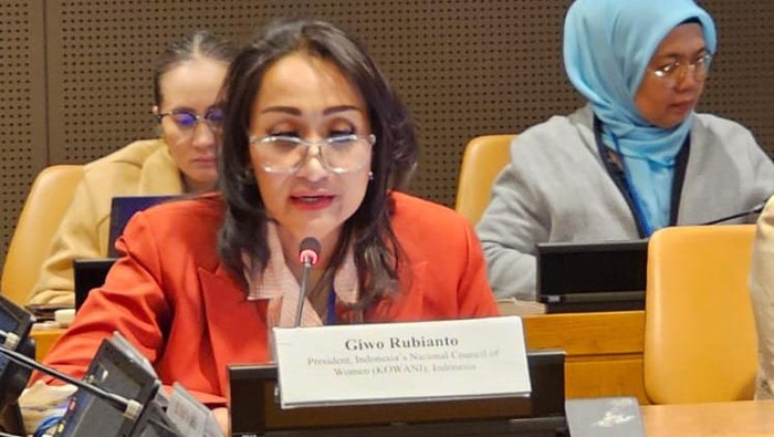 Ketua Umum Kowani Giwo Rubianto Wiyogo  sebagai pembicara didampingi pengurus Kowani menghadiri side event Commission on the Status of Women atau Sidang Komisi Status Perempuan ke-68 yang diselenggarakan di markas besar PBB di New York, Amerika Serikat, Kamis (14/3/24).