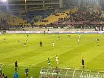 Banyak Peluang Terbuang, Babak Pertama PSS Vs Borneo FC Berakhir Tanpa Gol