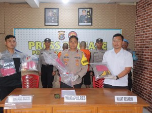 Duduk Perkara 2 Pria Bacok Polisi gegara Diminta Berhenti Minum Miras