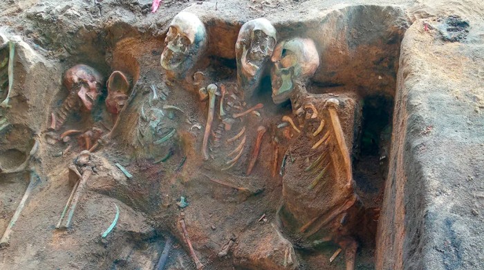 Sekitar 1.000 kerangka korban wabah ditemukan di kuburan massal di pusat kota Nuremberg, Jerman yang diyakini para ahli mungkin berisi lebih dari 1.500 orang.