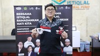 “Kopi Tubruk Gadjah sejak tahun 2021 sudah dikenal sebagai pelopor Kopi dengan kemasan Gula terpisah. Setelah melihat perkembangan pasar, kami melihat kepraktisan menjadi hal yang utama sehingga Kopi Tubruk Gadjah menghadirkan KOPI TUBRUK GADJAH SPECIAL MIX. Kopi Tubruk Gadjah yang “Benar Benar Kopi” diharapkan dapat mendukung masyarakat Indonesia agar semakin fokus dan mantap dalam beribadah, tidak hanya di bulan Ramadan tetapi juga di hari-hari selanjutnya.” ujar Soegiono.