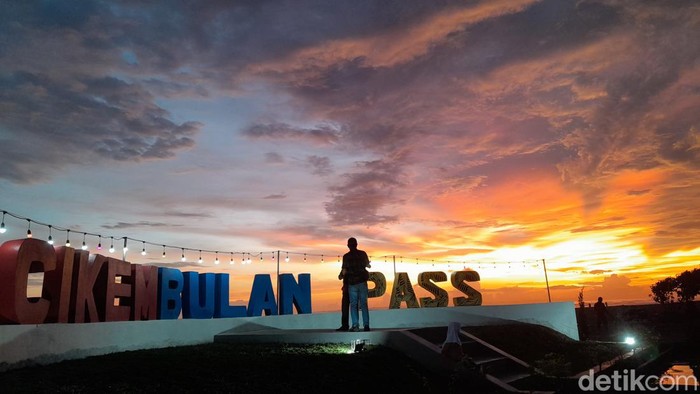 Spot wisata dan ngabuburti di Pangandaran.
