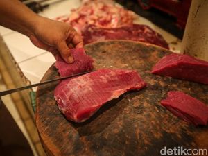 Mitos dan Fakta: Apa Semua Daging Picu Asam Urat?