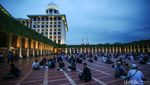 Lihat Lagi Suasana Buka Bersama Hari Ketiga Ramadan di Istiqlal
