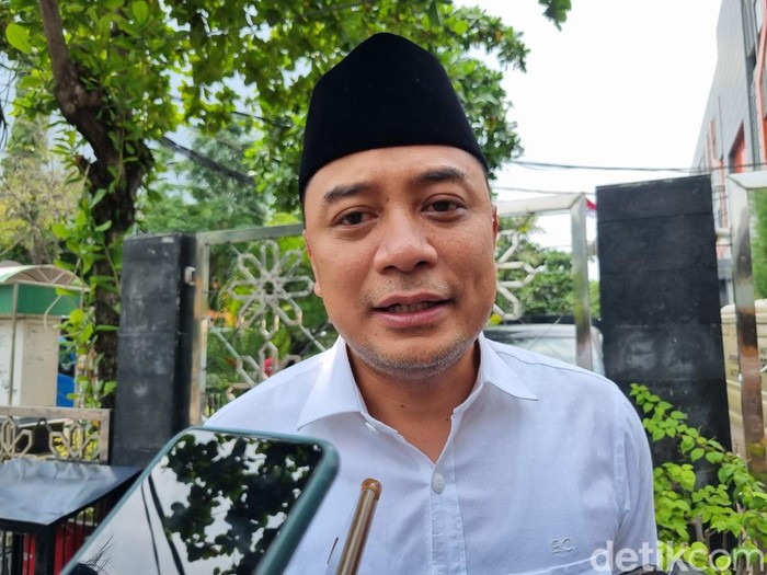 Walkot Surabaya Eri Cahyadi.