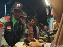 Mengenal Malam Lilikuran, Tradisi Sedekah Makanan Saat Lailatul Qadar